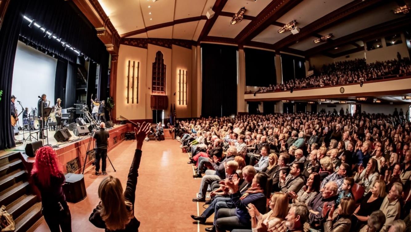 4 Television crew from Oklahoma State recording Leon Russell tribute concert, 2019 (Phil
Clarkin)